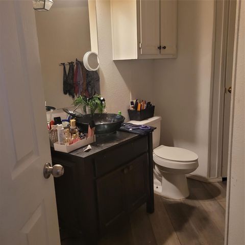 9934 Cedar Landing Drive, Baytown, TX 77521