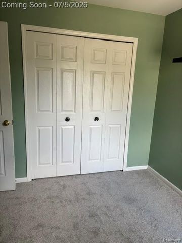 45125 Horseshoe Circle 52, Canton Charter Township, MI 48187