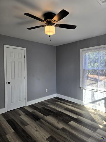 1312 Hartley Avenue, Warner Robins, GA 31088