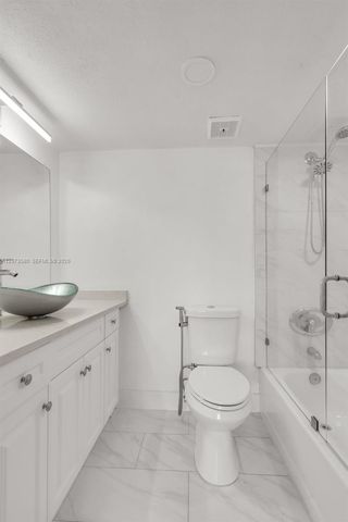 2775 W 62nd Street 206, Hialeah, FL 33016
