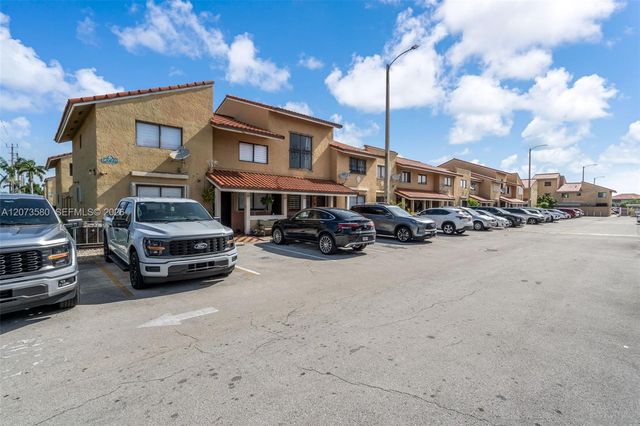 2775 W 62nd Street 206, Hialeah, FL 33016