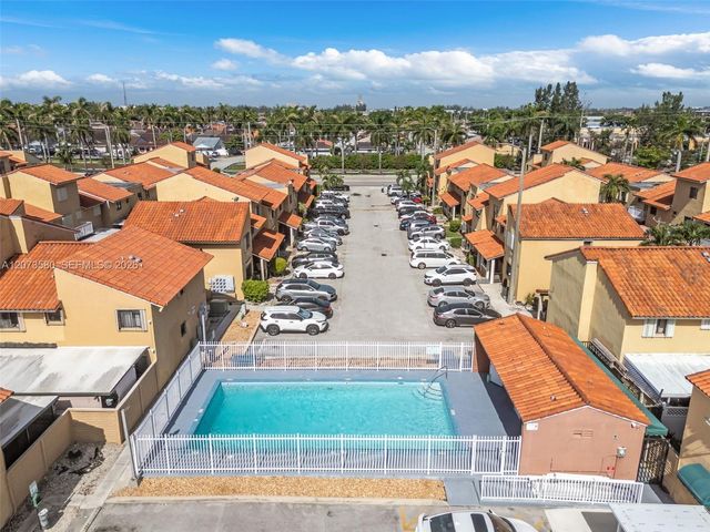 2775 W 62nd Street 206, Hialeah, FL 33016