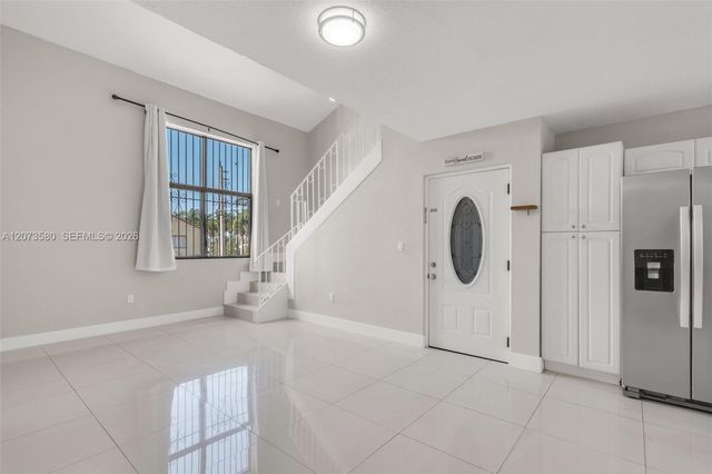2775 W 62nd Street 206, Hialeah, FL 33016