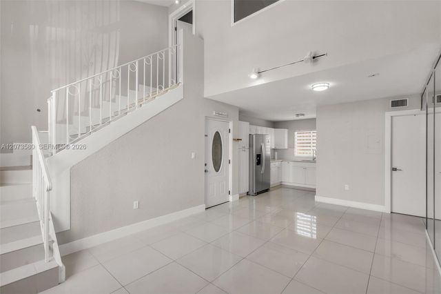 2775 W 62nd Street 206, Hialeah, FL 33016