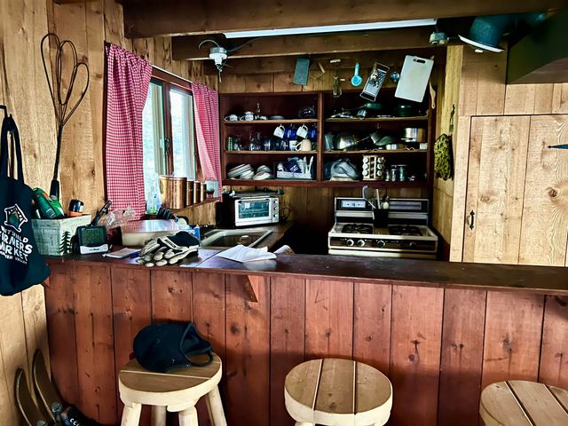 559 Corporation Road, Rochester, VT 05767