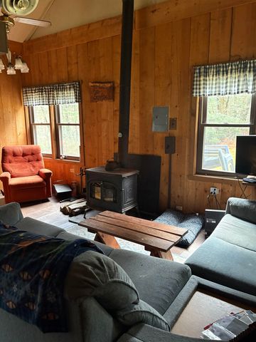 559 Corporation Road, Rochester, VT 05767