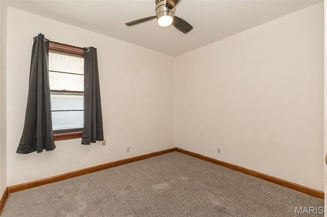 6962 Sutherland Avenue, St Louis, MO 63109