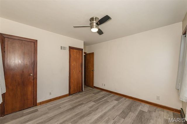 6962 Sutherland Avenue, St Louis, MO 63109