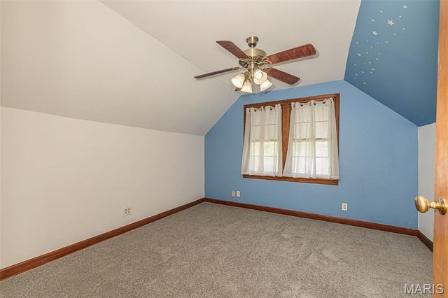6962 Sutherland Avenue, St Louis, MO 63109