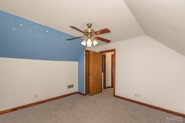 6962 Sutherland Avenue, St Louis, MO 63109