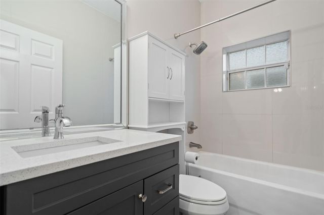5362 CHATAS LANE, Orlando, FL 32814