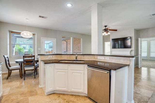 2405 Vail Drive, Mckinney, TX 75070