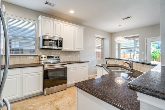 2405 Vail Drive, Mckinney, TX 75070