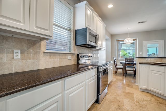 2405 Vail Drive, Mckinney, TX 75070