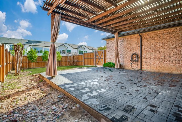 2405 Vail Drive, Mckinney, TX 75070