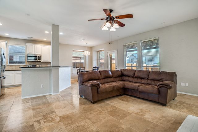 2405 Vail Drive, Mckinney, TX 75070