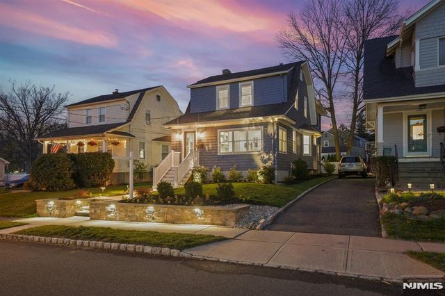 27 Otsego Road, Verona, NJ 07044