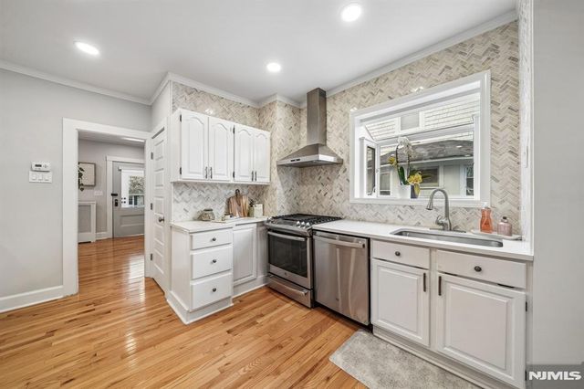 27 Otsego Road, Verona, NJ 07044