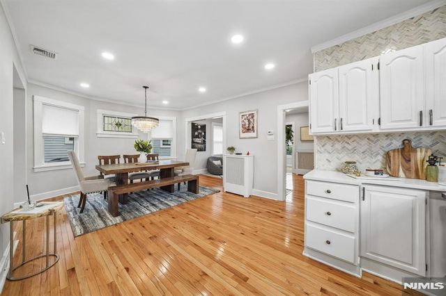 27 Otsego Road, Verona, NJ 07044