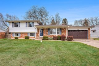 4460 Saint Martins Drive, Flint, MI 48507