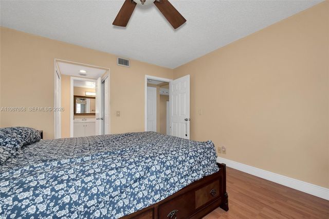 10441 Mahogany Key Cir 101, Miami, FL 33196