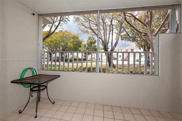 10441 Mahogany Key Cir 101, Miami, FL 33196