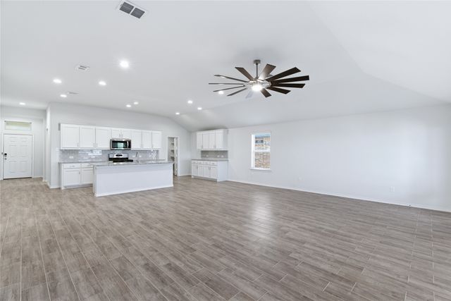 748 Ruellia Street, Weatherford, TX 76086