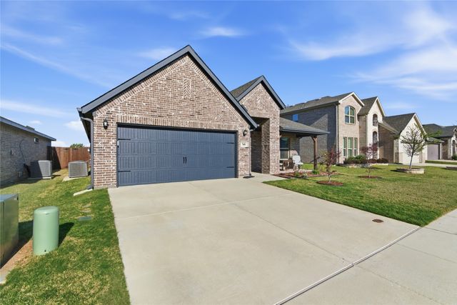 748 Ruellia Street, Weatherford, TX 76086