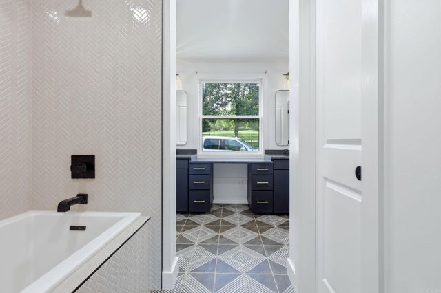 5024 Jones Loop Road, Little Rock, AR 72223
