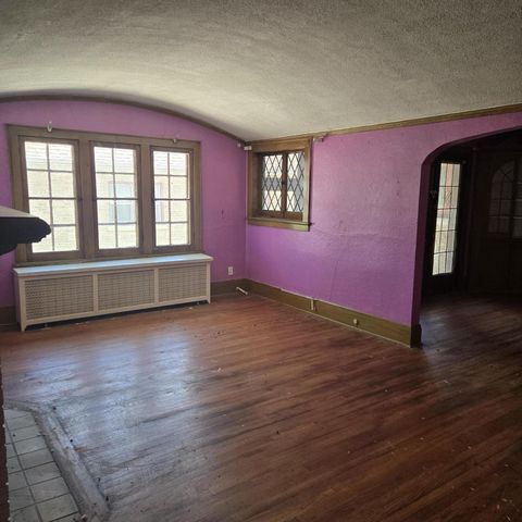 4537 W Spencer PLACE, Milwaukee, WI 53216