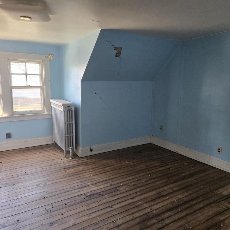 property-img