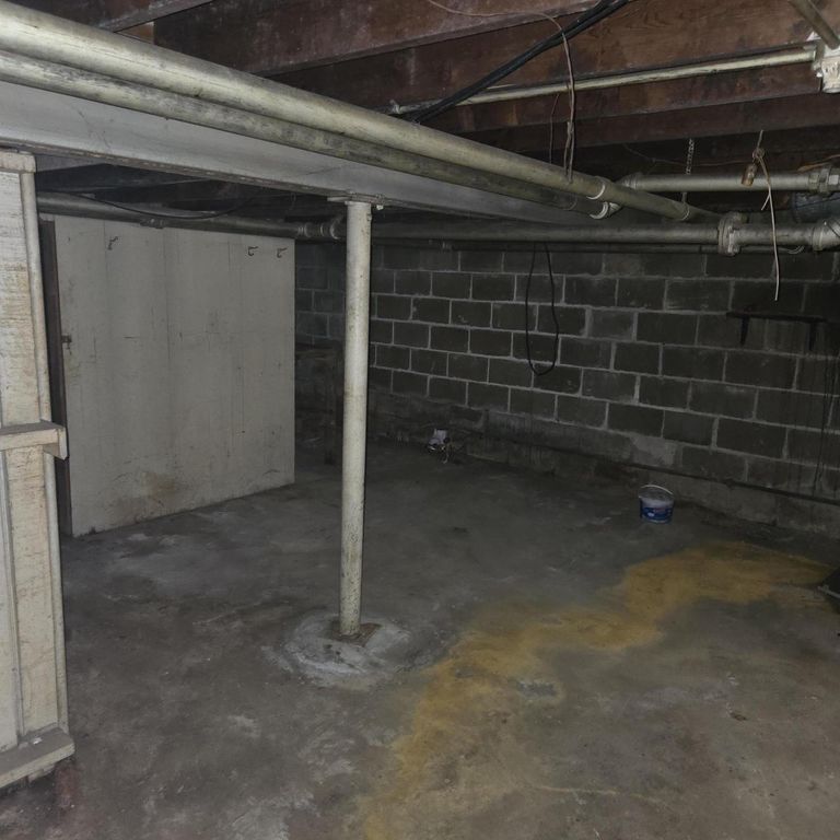 property-img
