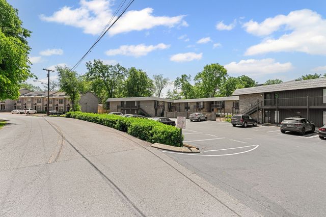 3901 Whitland Ave Apt 28, Nashville, TN 37205