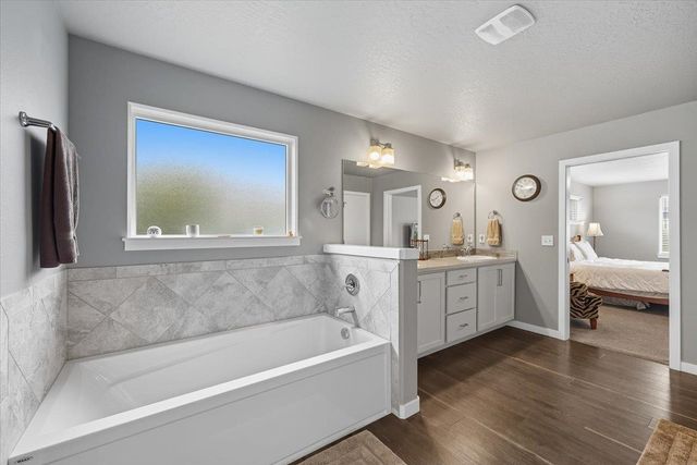 24673 E Blue Ridge Ave, Liberty Lake, WA 99019