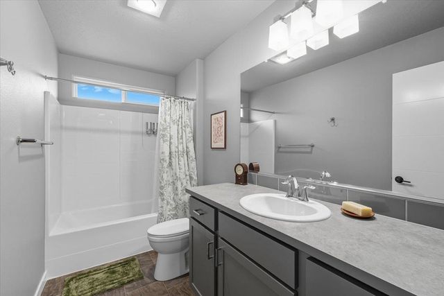 24673 E Blue Ridge Ave, Liberty Lake, WA 99019