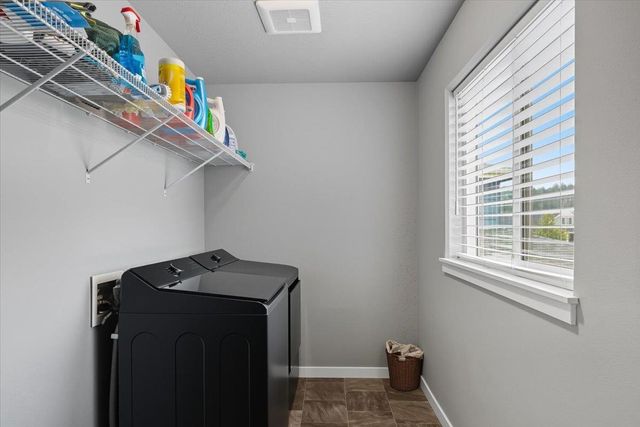 24673 E Blue Ridge Ave, Liberty Lake, WA 99019