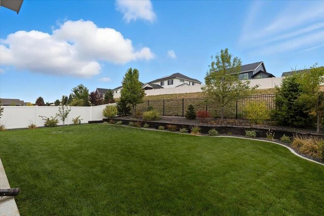 24673 E Blue Ridge Ave, Liberty Lake, WA 99019