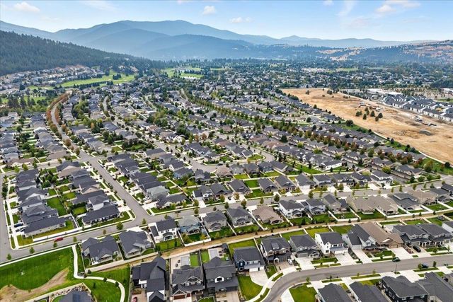 24673 E Blue Ridge Ave, Liberty Lake, WA 99019