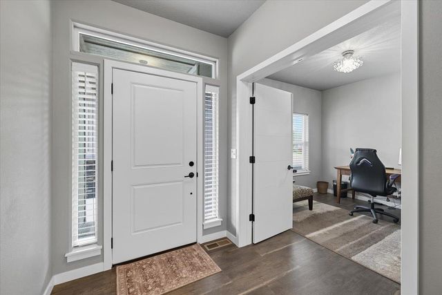 24673 E Blue Ridge Ave, Liberty Lake, WA 99019