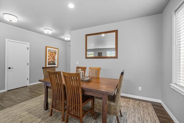 24673 E Blue Ridge Ave, Liberty Lake, WA 99019