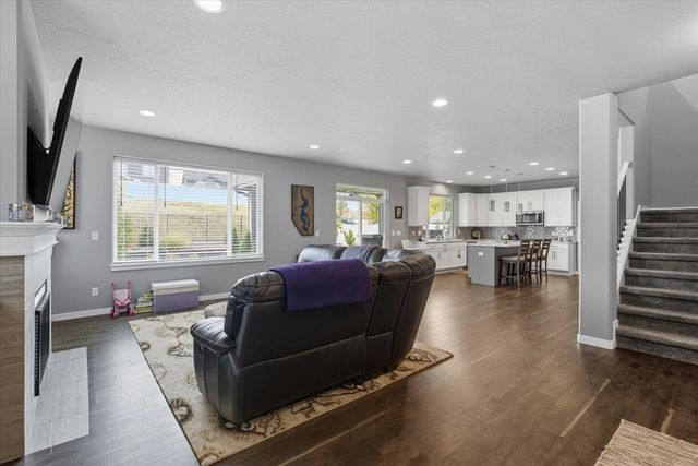 24673 E Blue Ridge Ave, Liberty Lake, WA 99019