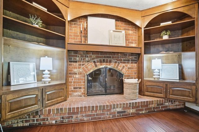 6971 Village Woods Place, Worthington, OH 43085