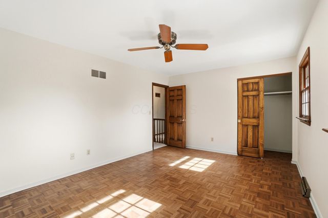 6971 Village Woods Place, Worthington, OH 43085