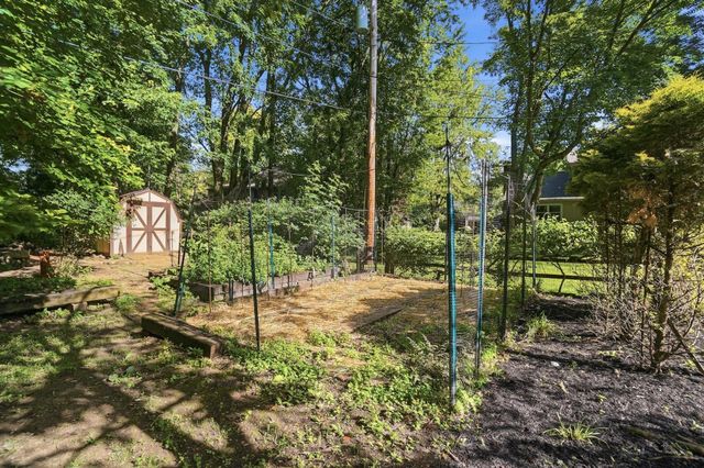 6971 Village Woods Place, Worthington, OH 43085