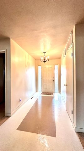 514 N Walnut Street, West Frankfort, IL 62896
