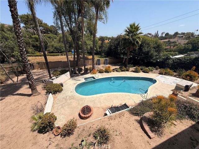 2231 Vista Road, La Habra Heights, CA 90631