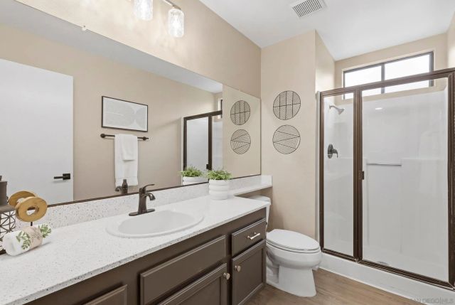 12737 Isocoma, San Diego, CA 92129