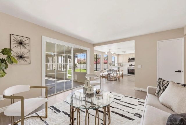12737 Isocoma, San Diego, CA 92129