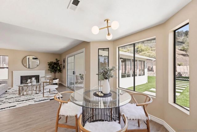 12737 Isocoma, San Diego, CA 92129