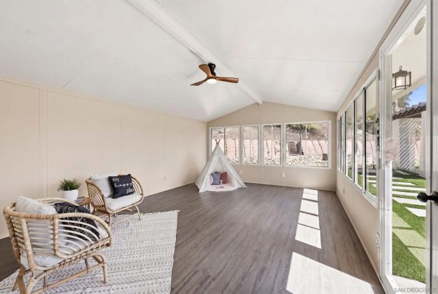 12737 Isocoma, San Diego, CA 92129